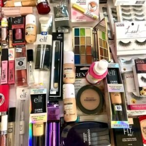 HIGH END MAKE-UP LOTS - Image 1